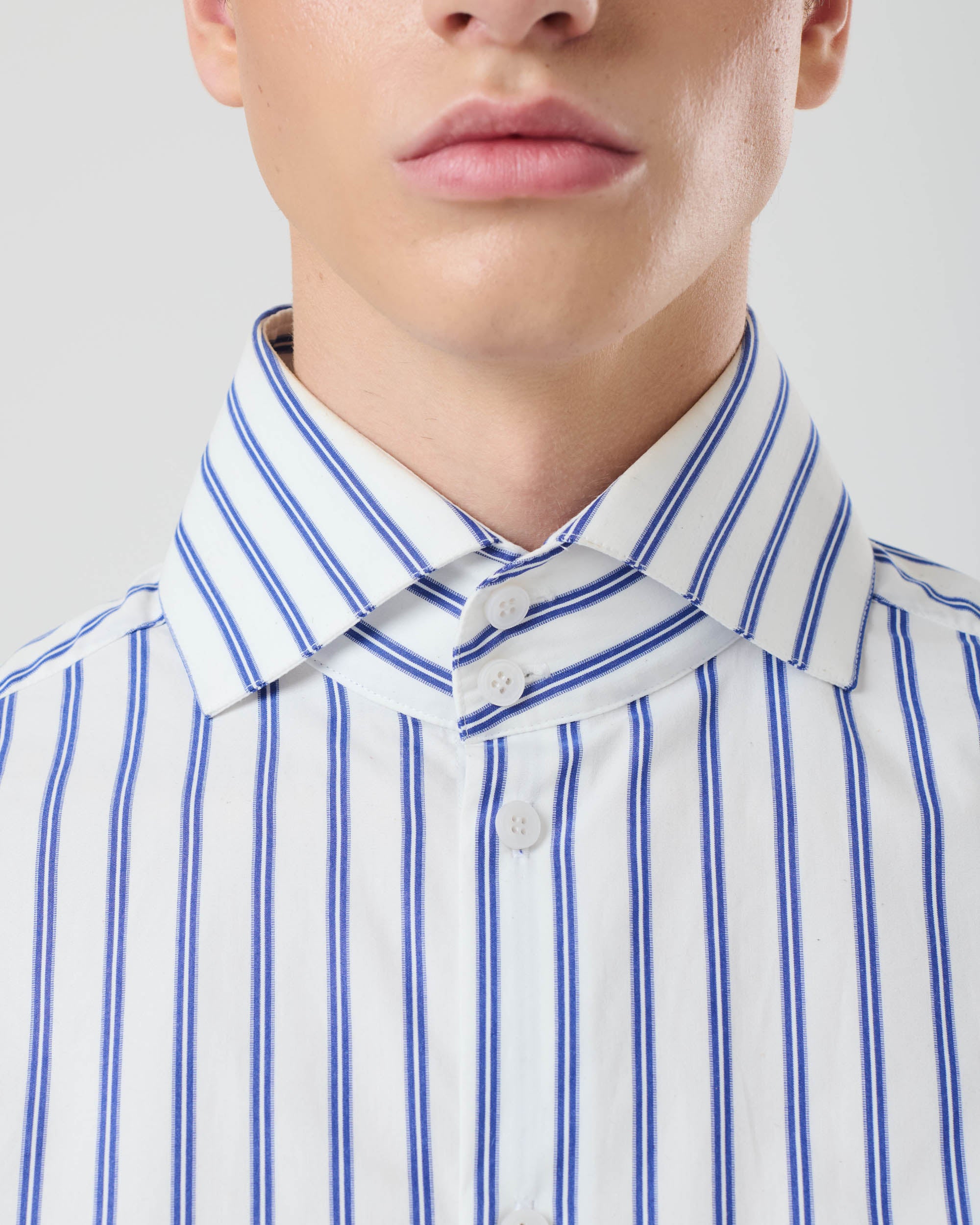 Spread Collar Crest Shirt