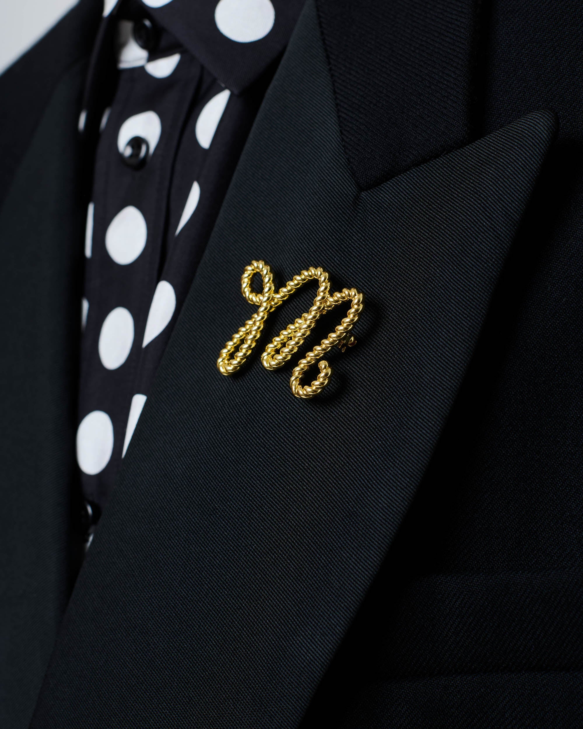 M Rope Brooch
