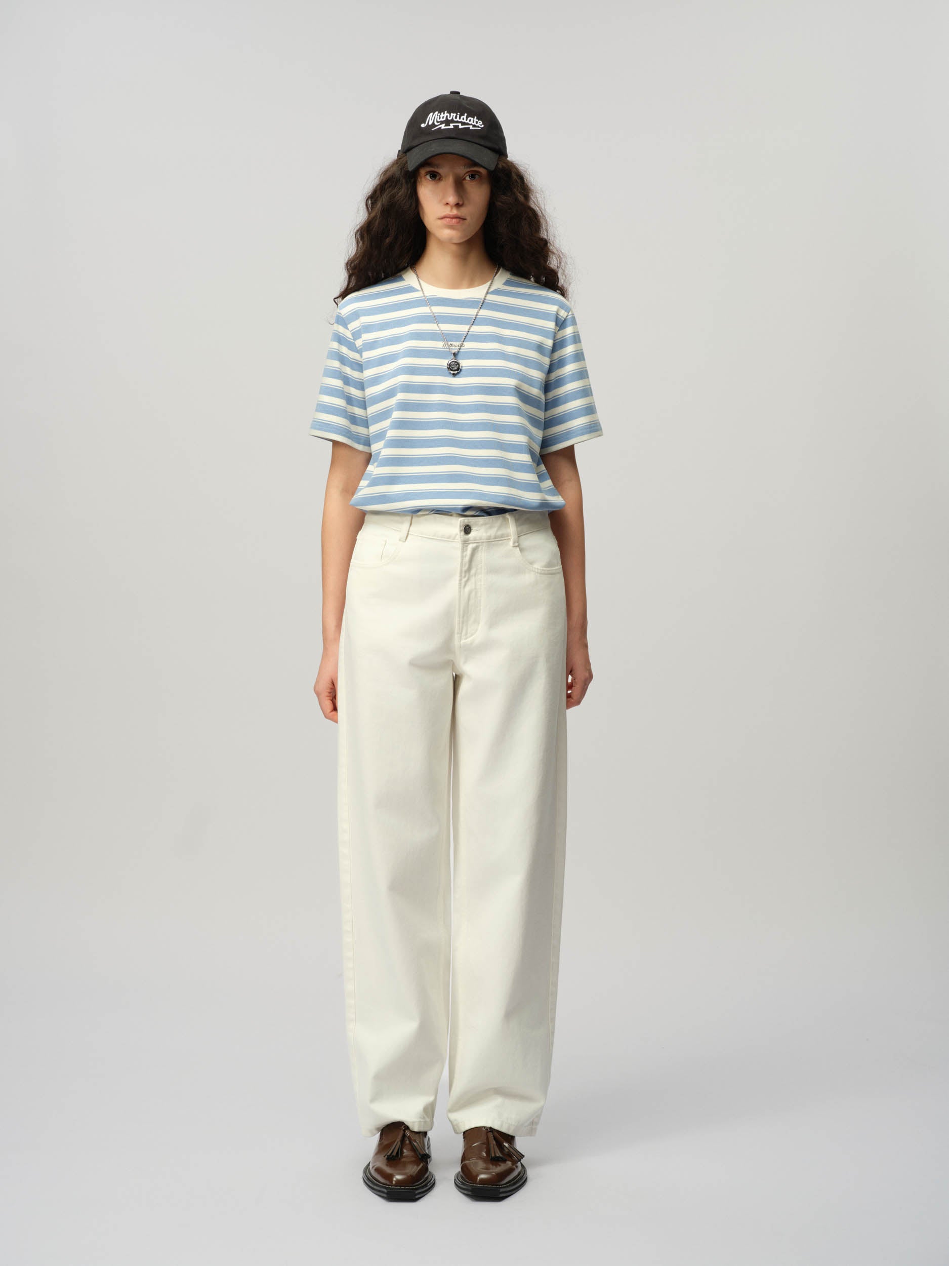 Womens Straight Leg Jeans