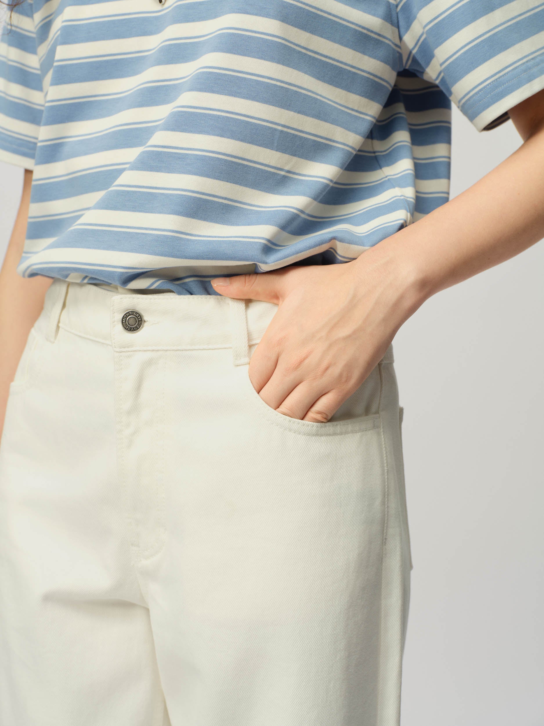 Womens Straight Leg Jeans