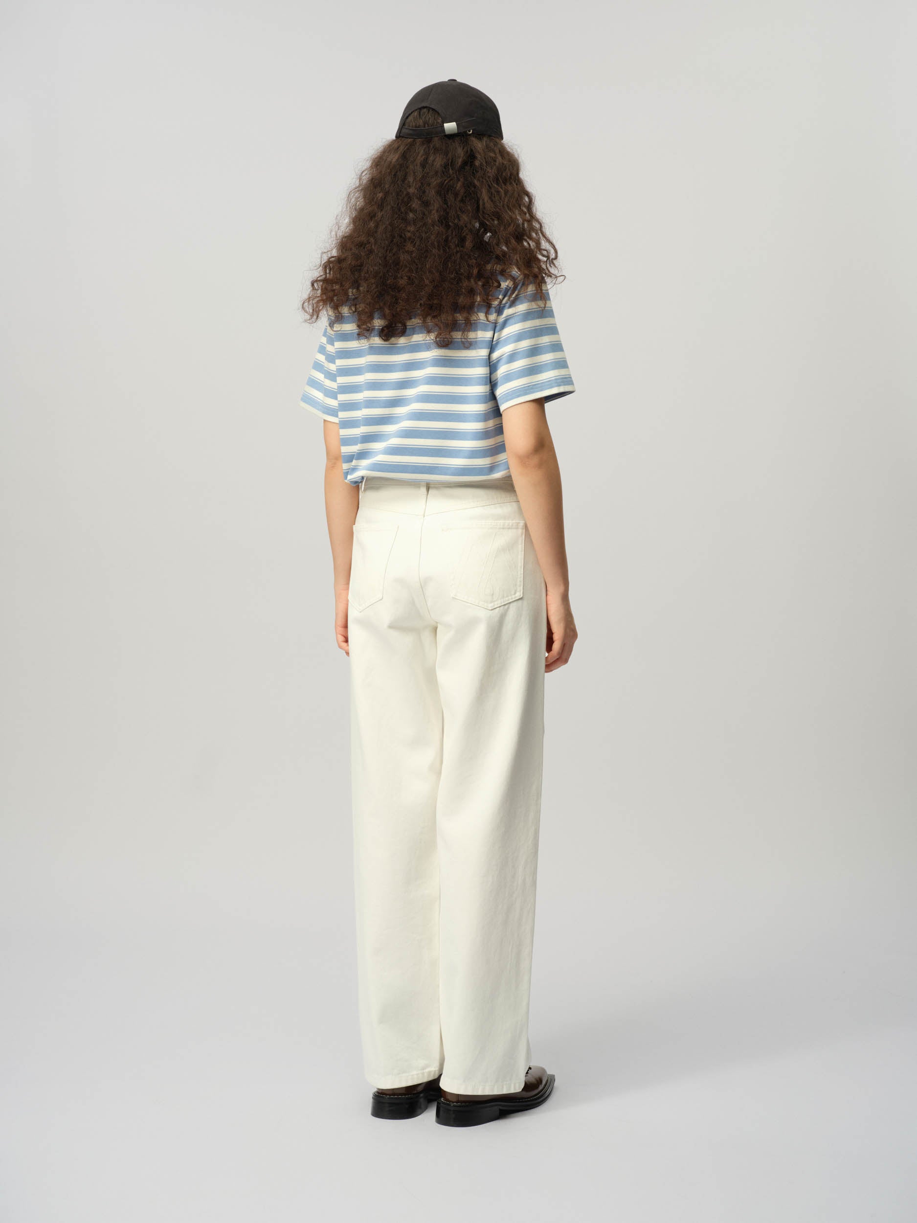 Womens Straight Leg Jeans